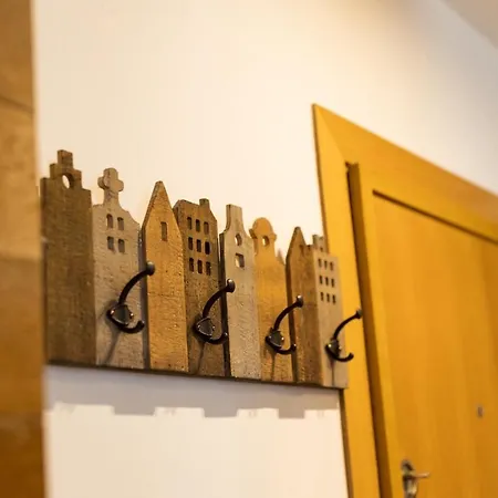 In The Center * Kurdzhali