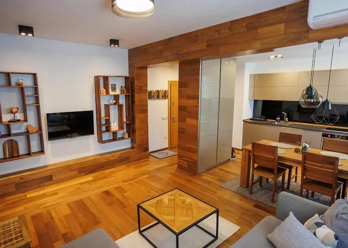 In The Center Кърджали